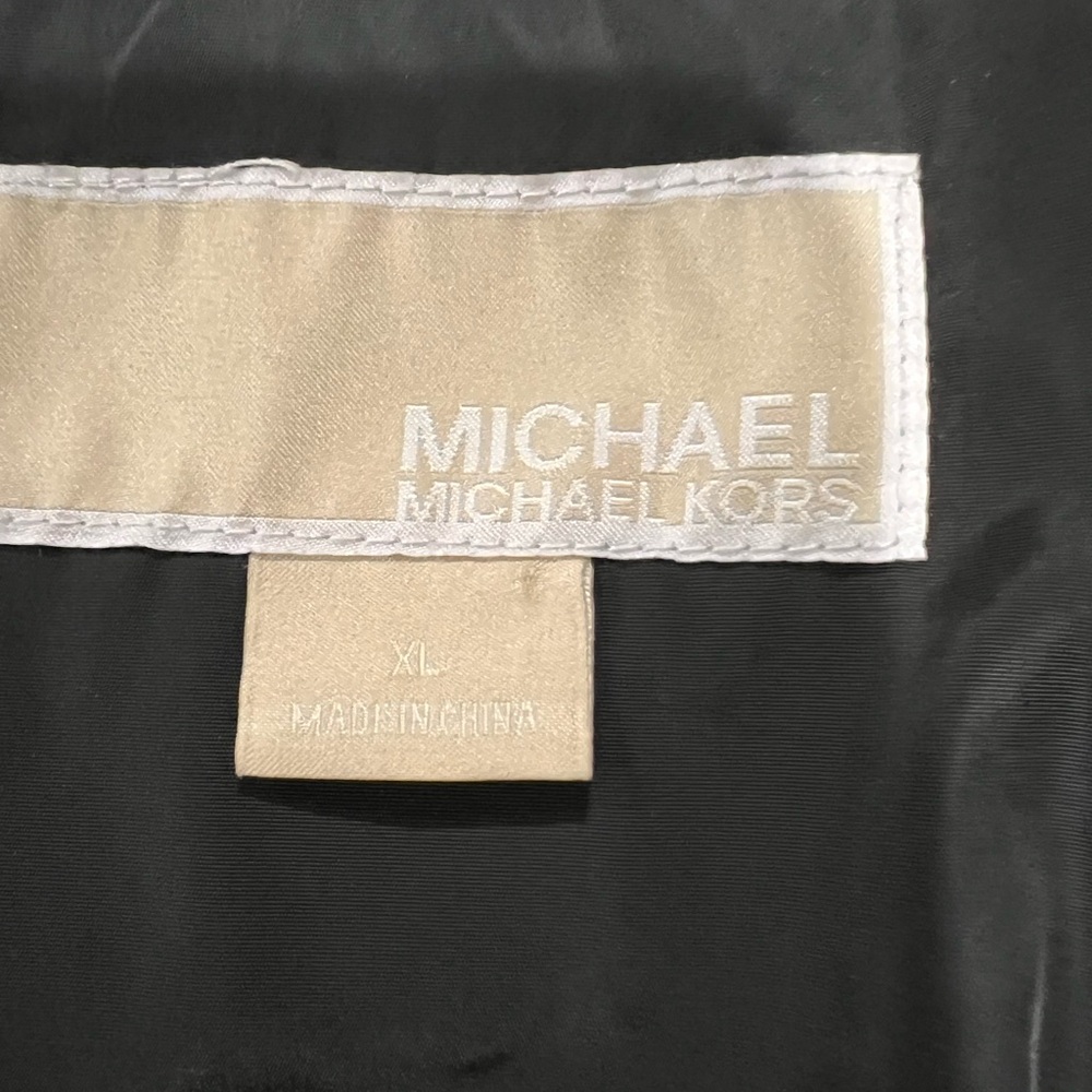 MICHAEL KORS Women's MK Trench
Coat with Hood Black Polyester Gold
Logo Size XL - Picture 10 of 11